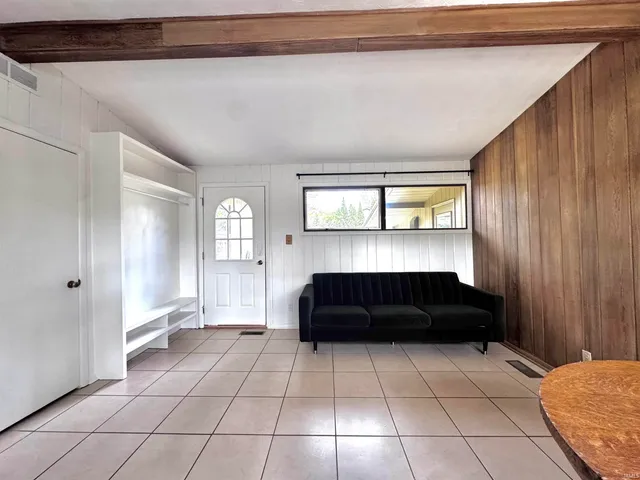 $2,200 | 7102 Woodhue Lane, Fort Wayne, IN 46804