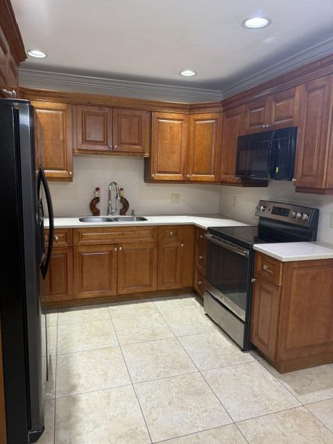 4063 Belle Road, Unit B Lake Worth Beach, FL 33461 - Photo 3 of 11 KITCHEN