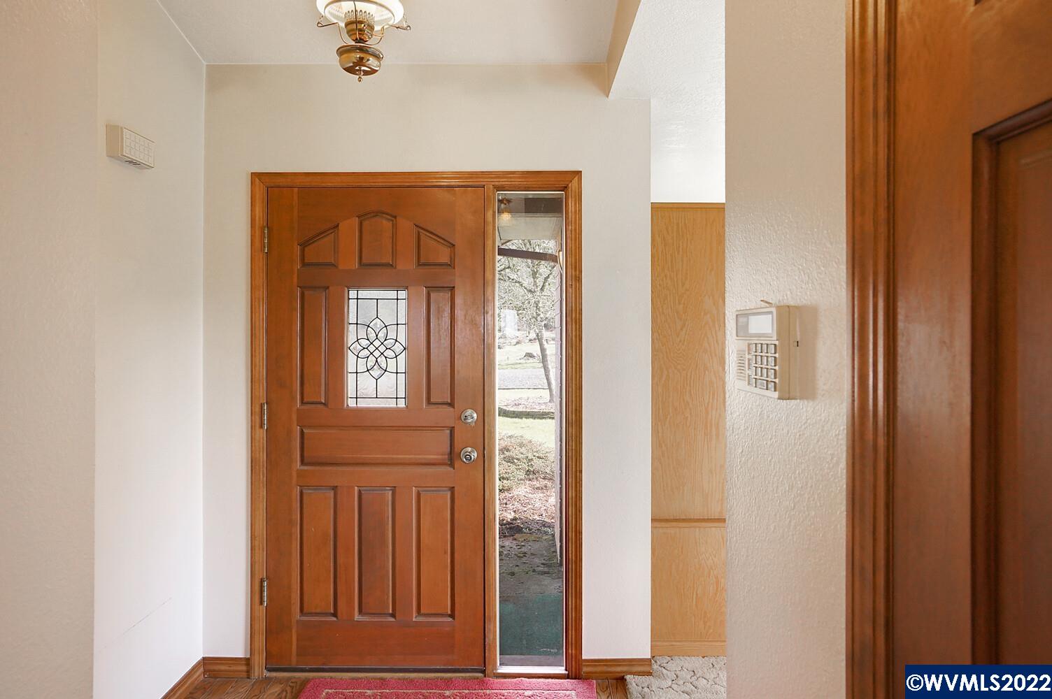 44400 West McCully Mountain Road Lyons, OR 97358 - Photo 5 of 42 Gallery Image 5