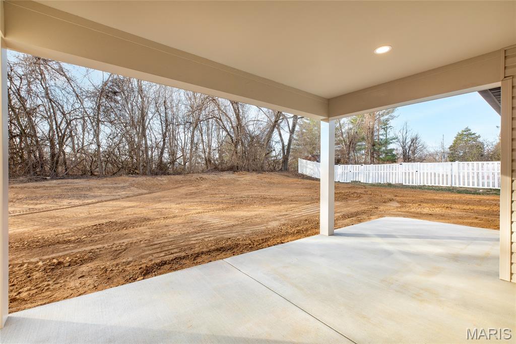 104 Windsor Drive Alton, IL 62002 - Photo 14 of 52