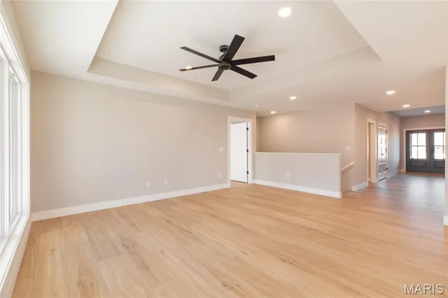 $439,000 | 104 Windsor Drive, Alton, IL 62002