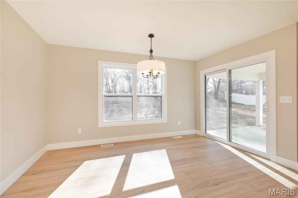 104 Windsor Drive Alton, IL 62002 - Photo 28 of 52