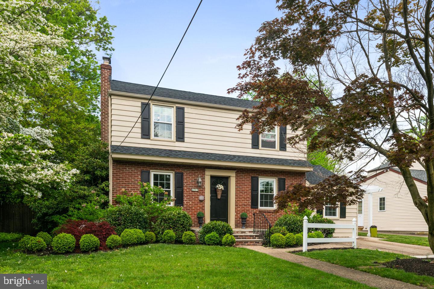 257 Hopkins Road Haddonfield, NJ 08033 - Photo 3 of 26