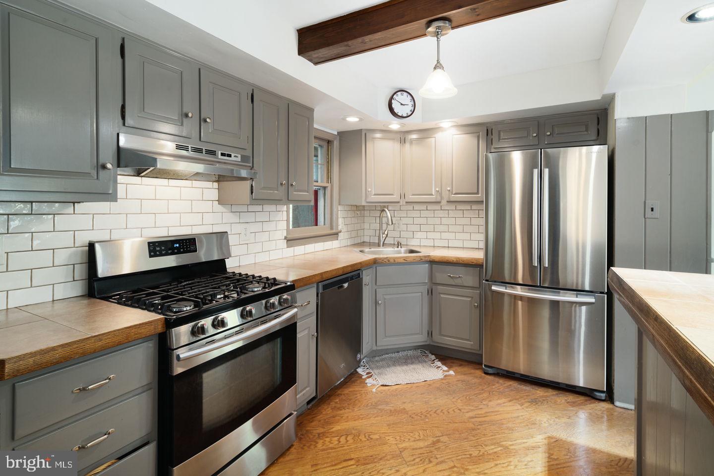 257 Hopkins Road Haddonfield, NJ 08033 - Photo 8 of 26