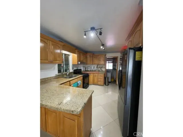 $2,200 | 669 Cale Paseo De Las Acacias | Civic Center