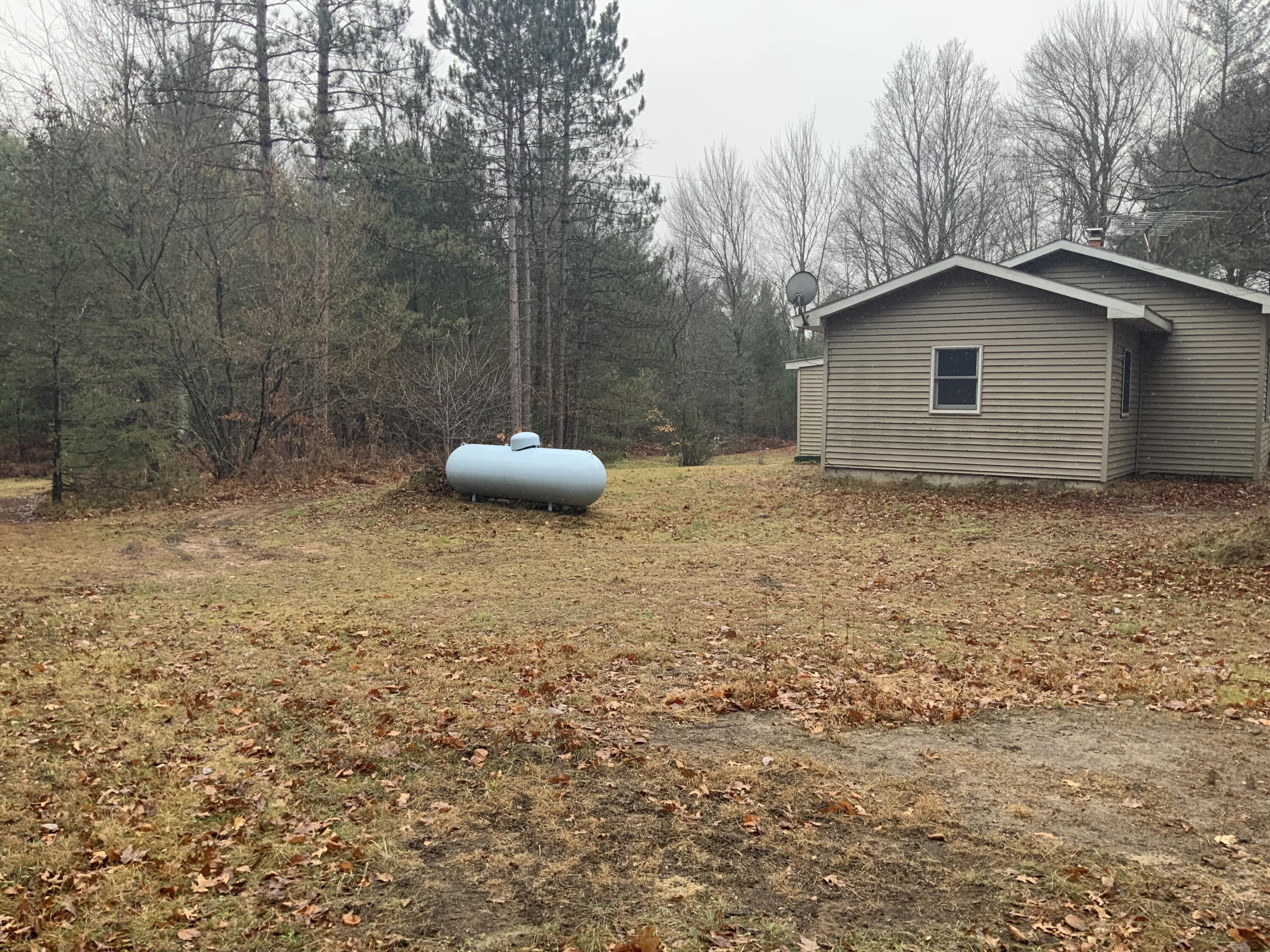 8387 East 7 Mile Road Luther, MI 49656 - Photo 6 of 49 IMG_2462