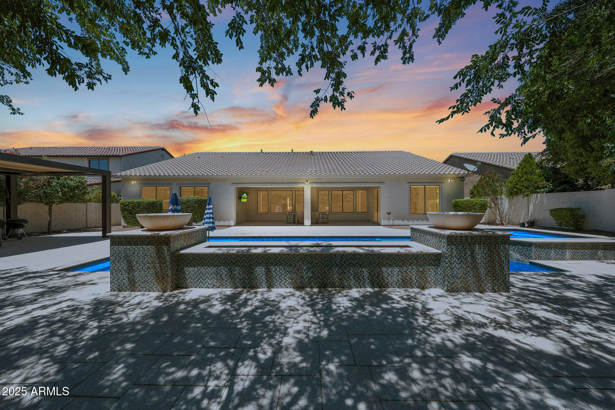2859 East Los Altos Road Gilbert, AZ 85297 - Photo 61 of 69 DUSK (11)