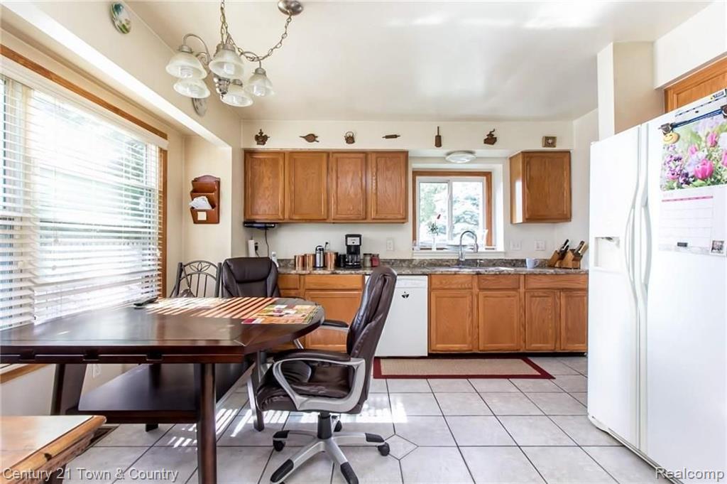 3808 Crooks Road Rochester Hills, MI 48309 - Photo 6 of 21