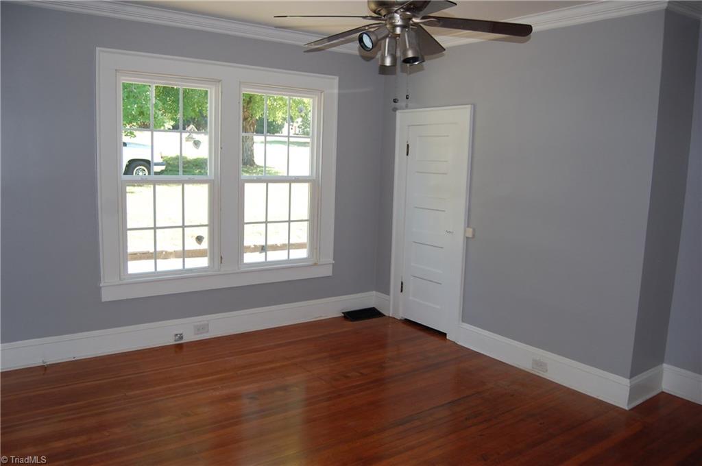 131 Oak Summit Road Winston-Salem, NC 27105 - Photo 11 of 21