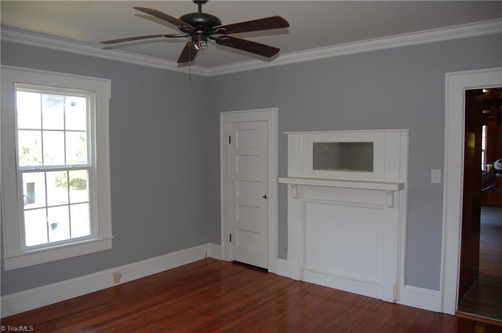 131 Oak Summit Road Winston-Salem, NC 27105 - Photo 5 of 21