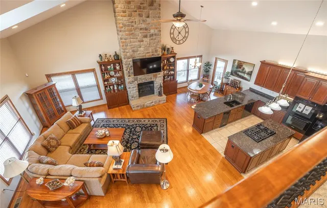 $1,150,000 | 16150 County Road 8390, Rolla, MO 65401