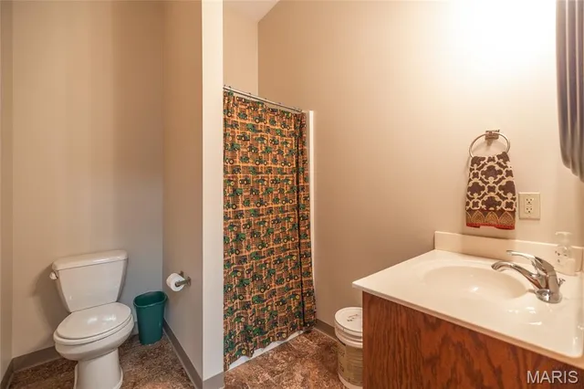 $1,150,000 | 16150 County Road 8390, Rolla, MO 65401