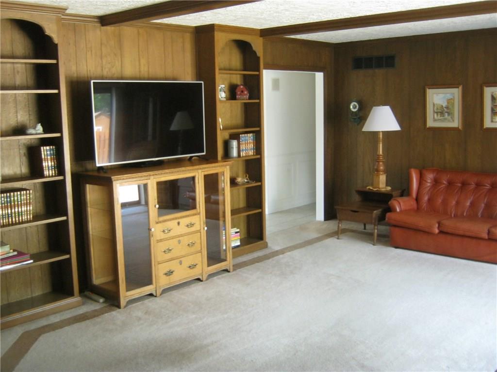 6206 North Raceway Road Indianapolis, IN 46278 - Photo 19 of 33 Gallery Image 19