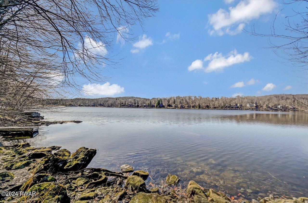 17 Roamingwood Road, Unit LOT 1822 Lake Ariel, PA 18436 - Photo 4 of 74