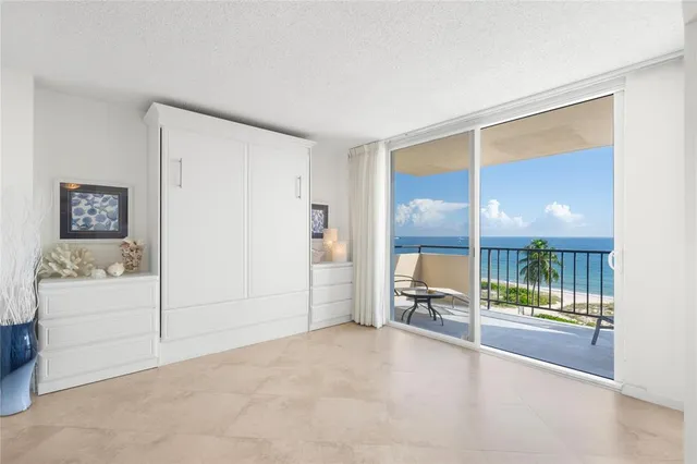 $649,999 | 2000 South Ocean Boulevard, Unit 5D, Lauderdale-by-the-Sea, FL 33062