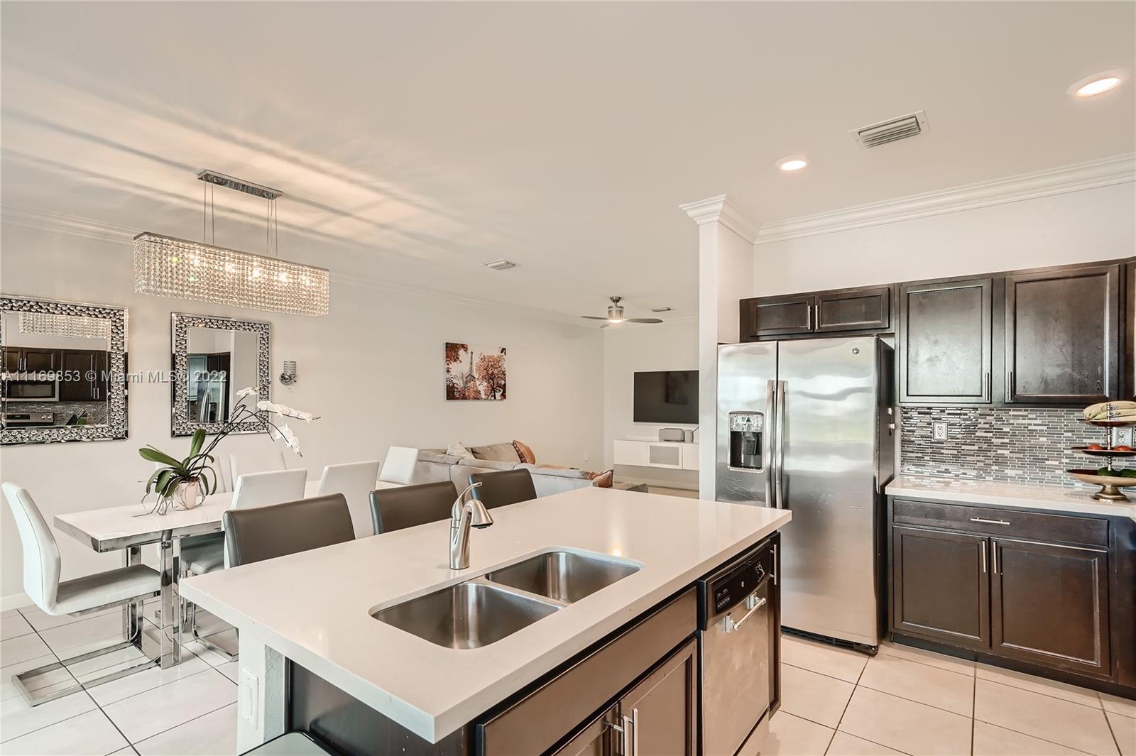 25258 Southwest 115th Avenue, Unit 25258 Homestead, FL 33032 - Photo 8 of 36