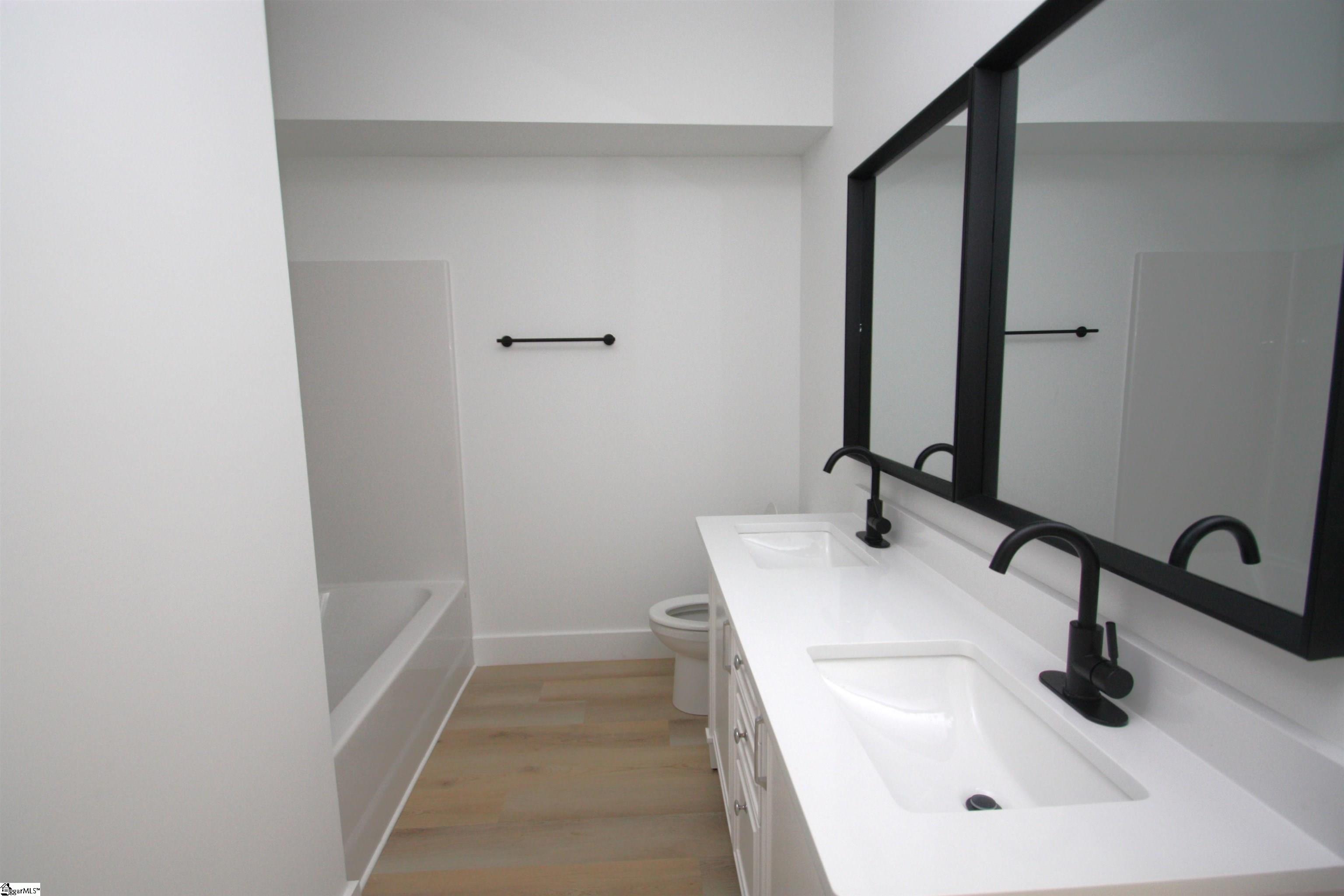 402 Sierra Road Spartanburg, SC 29301 - Photo 18 of 47