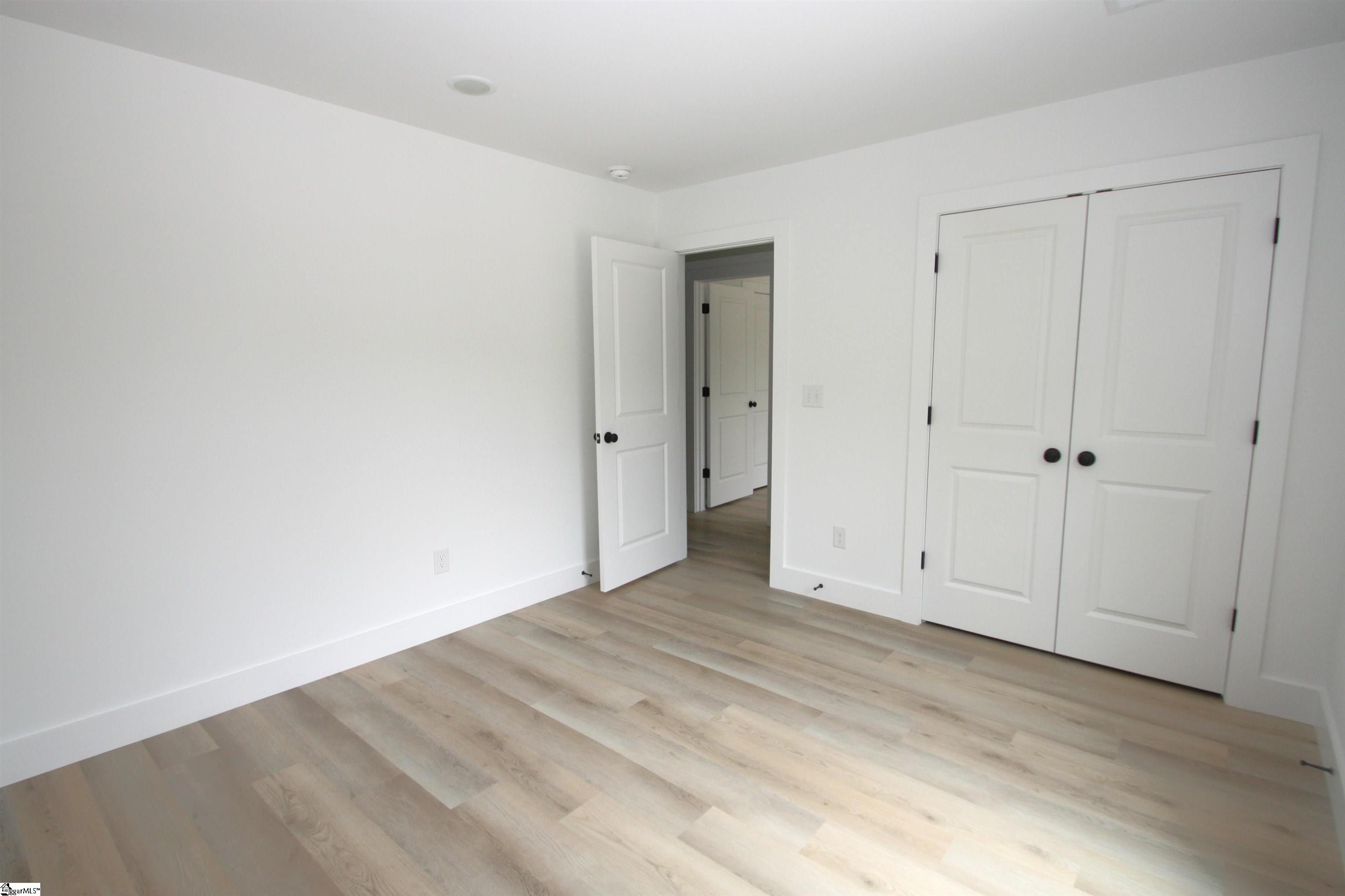 402 Sierra Road Spartanburg, SC 29301 - Photo 34 of 47