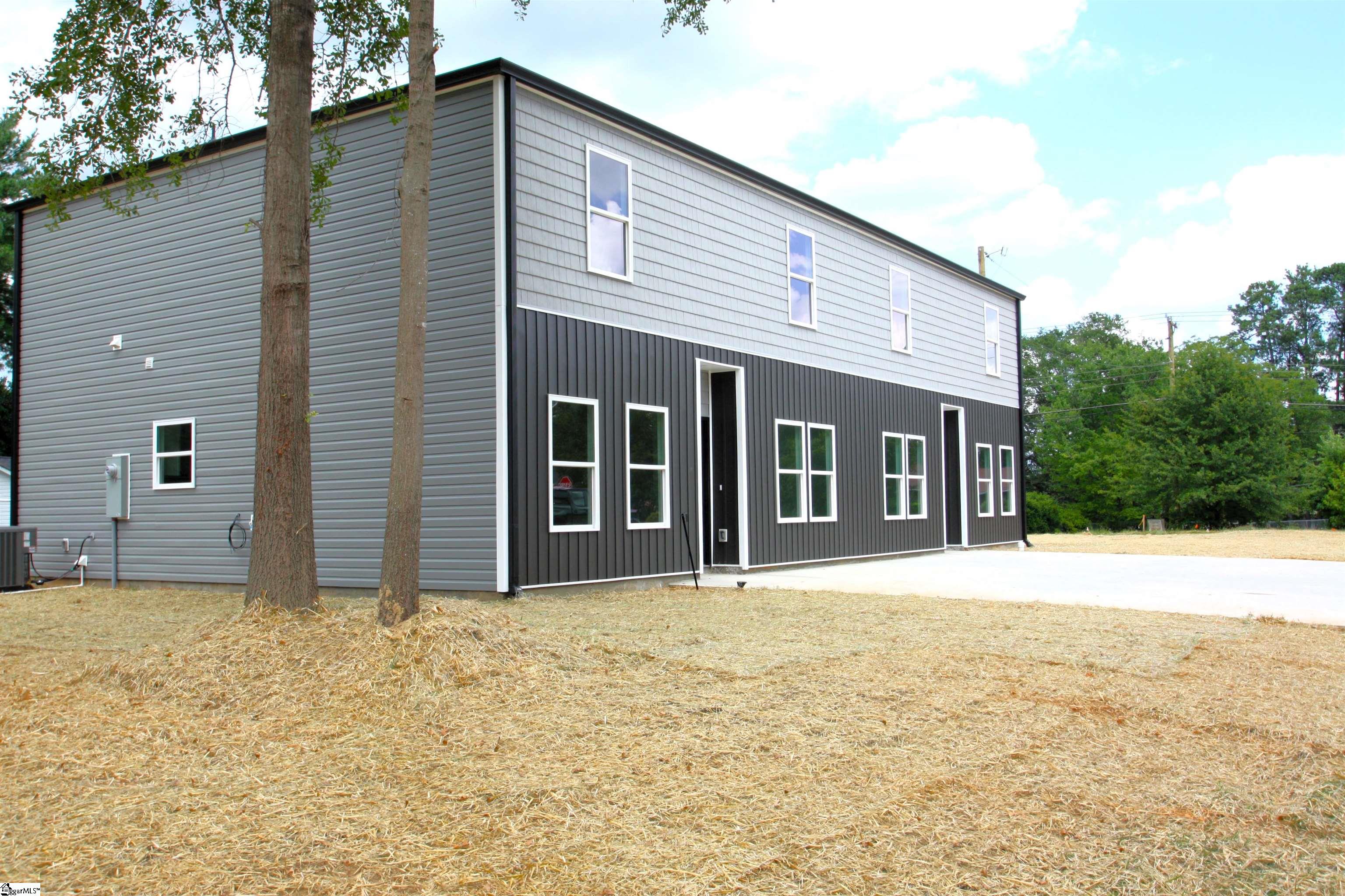 402 Sierra Road Spartanburg, SC 29301 - Photo 7 of 47