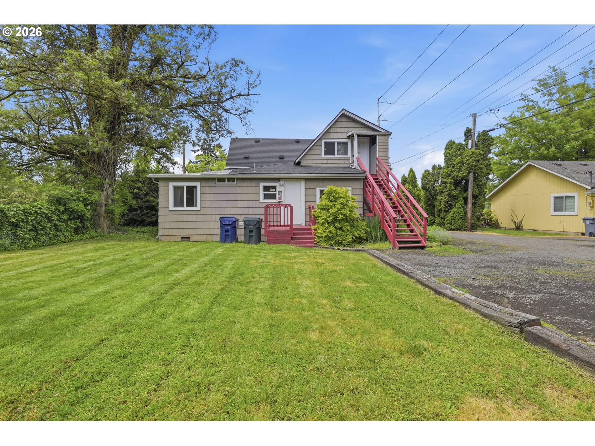 327 6th Street Springfield, OR 97477 - Photo 32 of 38