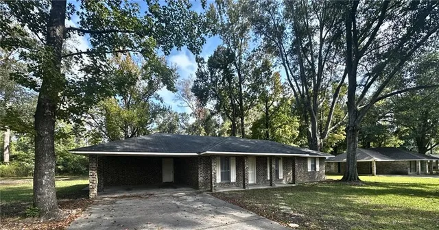 $1,200 | Undisclosed Address, Hammond, LA 70401