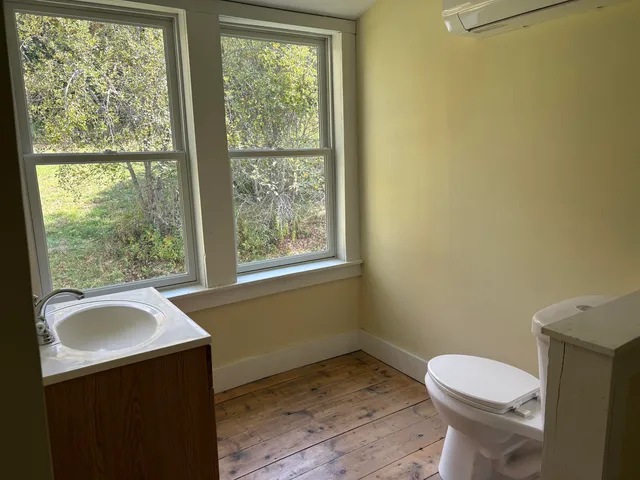 $460,000 | 300 Justin Morrill Memorial Highway, Strafford, VT 05072