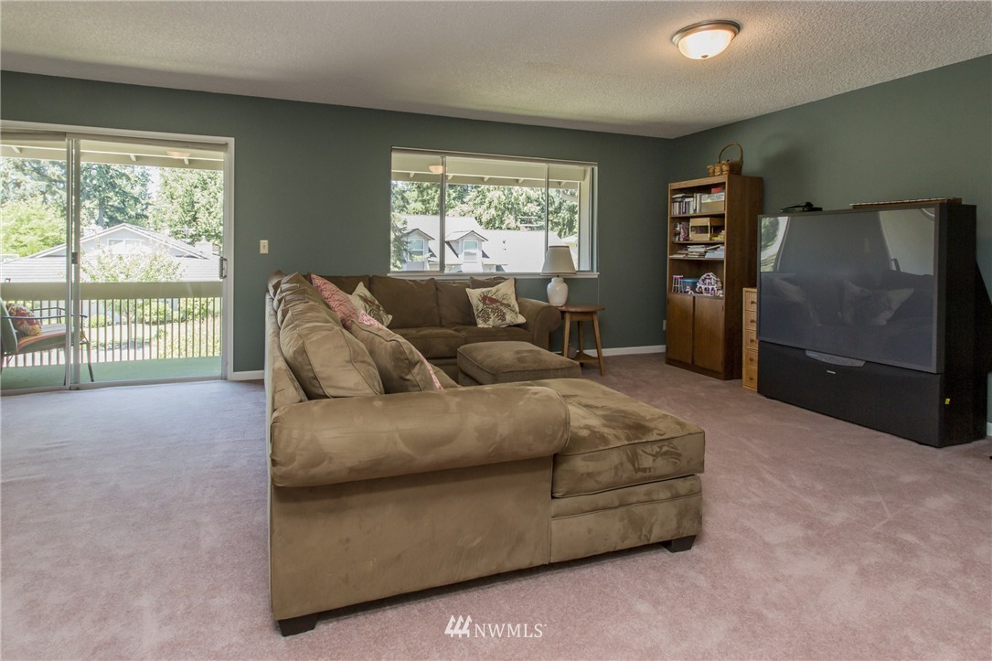 14309 Southeast 170th Street Renton, WA 98058 - Photo 17 of 25 Gallery Image 17