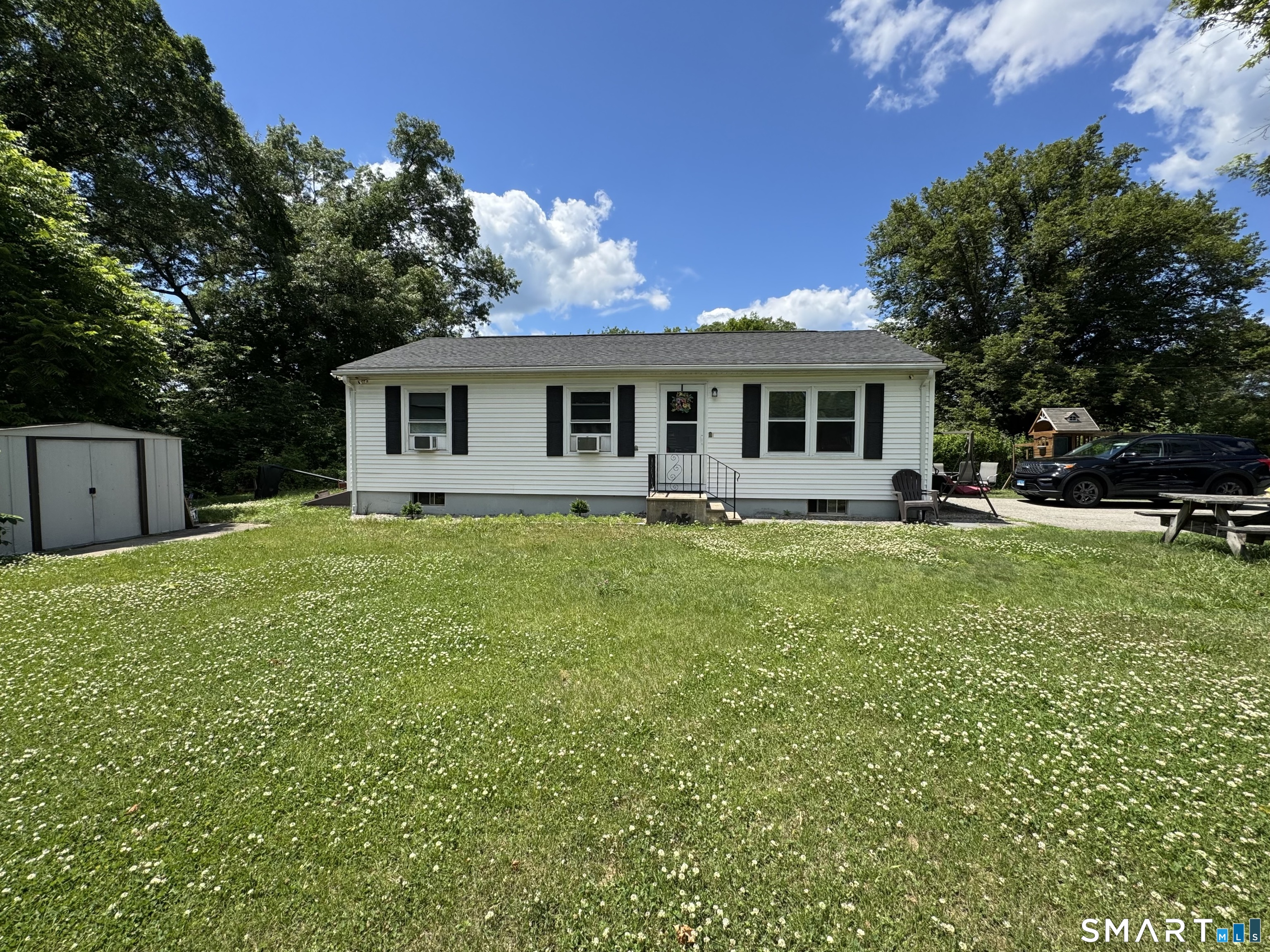 57 Litchfield Avenue Killingly, CT 06263 - Photo 2 of 12