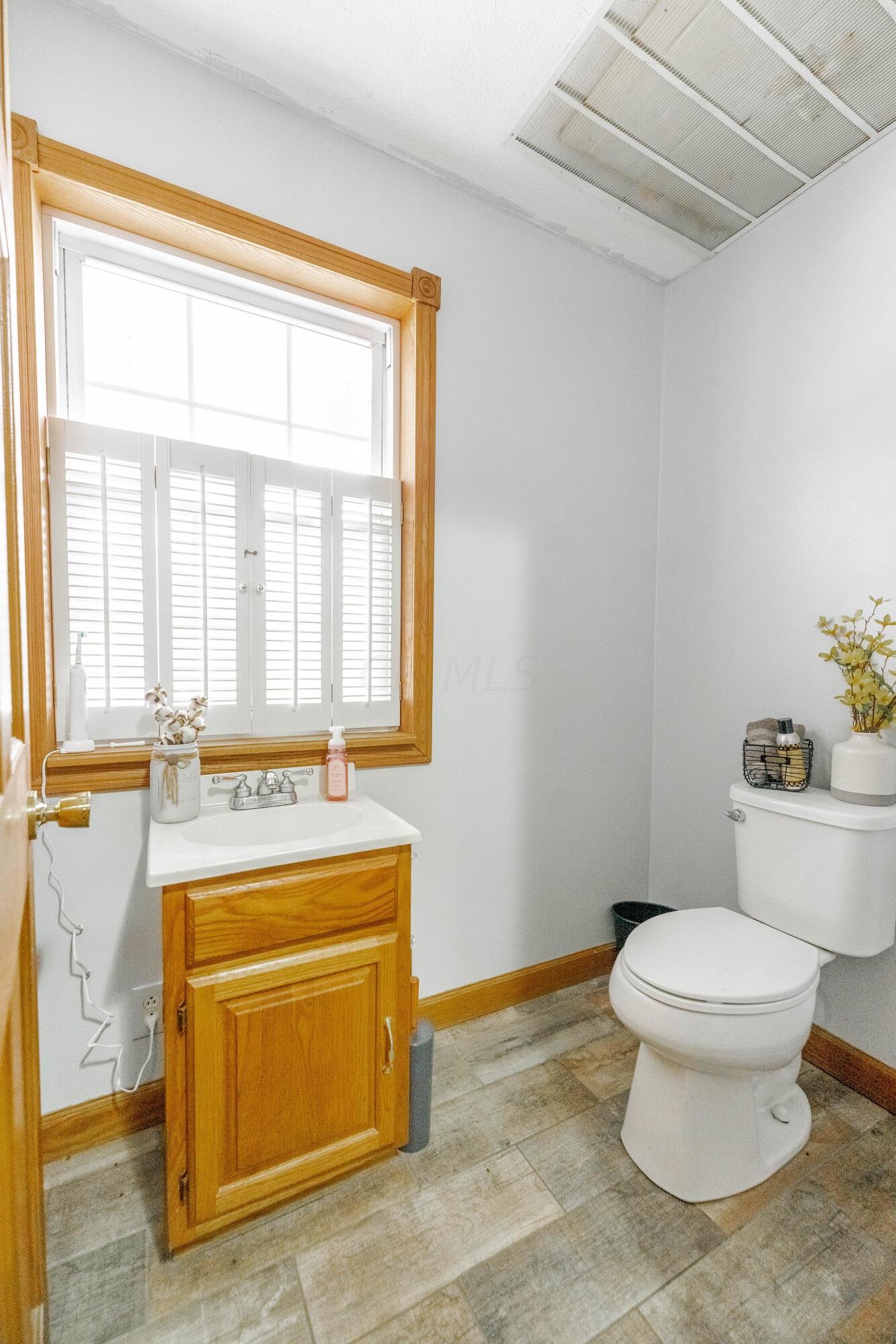 1384 Potts Hill Road Bainbridge, OH 45612 - Photo 15 of 66 DSC01298