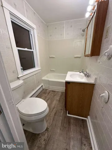 $2,650 | 220 Berlin Road, Clementon, NJ 08021