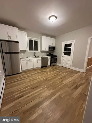 $2,650 | 220 Berlin Road, Clementon, NJ 08021