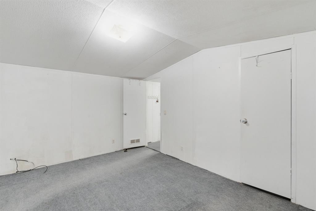 144 Oak Meadows Drive Springtown, TX 76082 - Photo 6 of 24 a view of a room