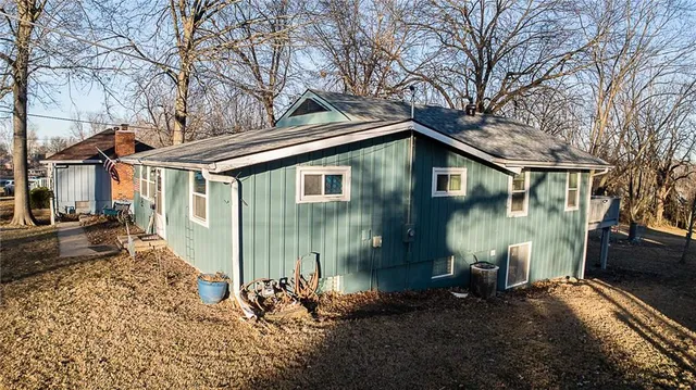 $250,000 | 3523 South Park Avenue, Independence, MO 64052