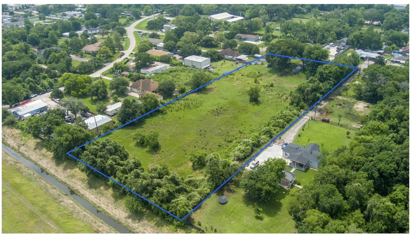 3240 Brownie Campbell Road Houston, TX 77086 - Photo 12 of 19 a view of a garden