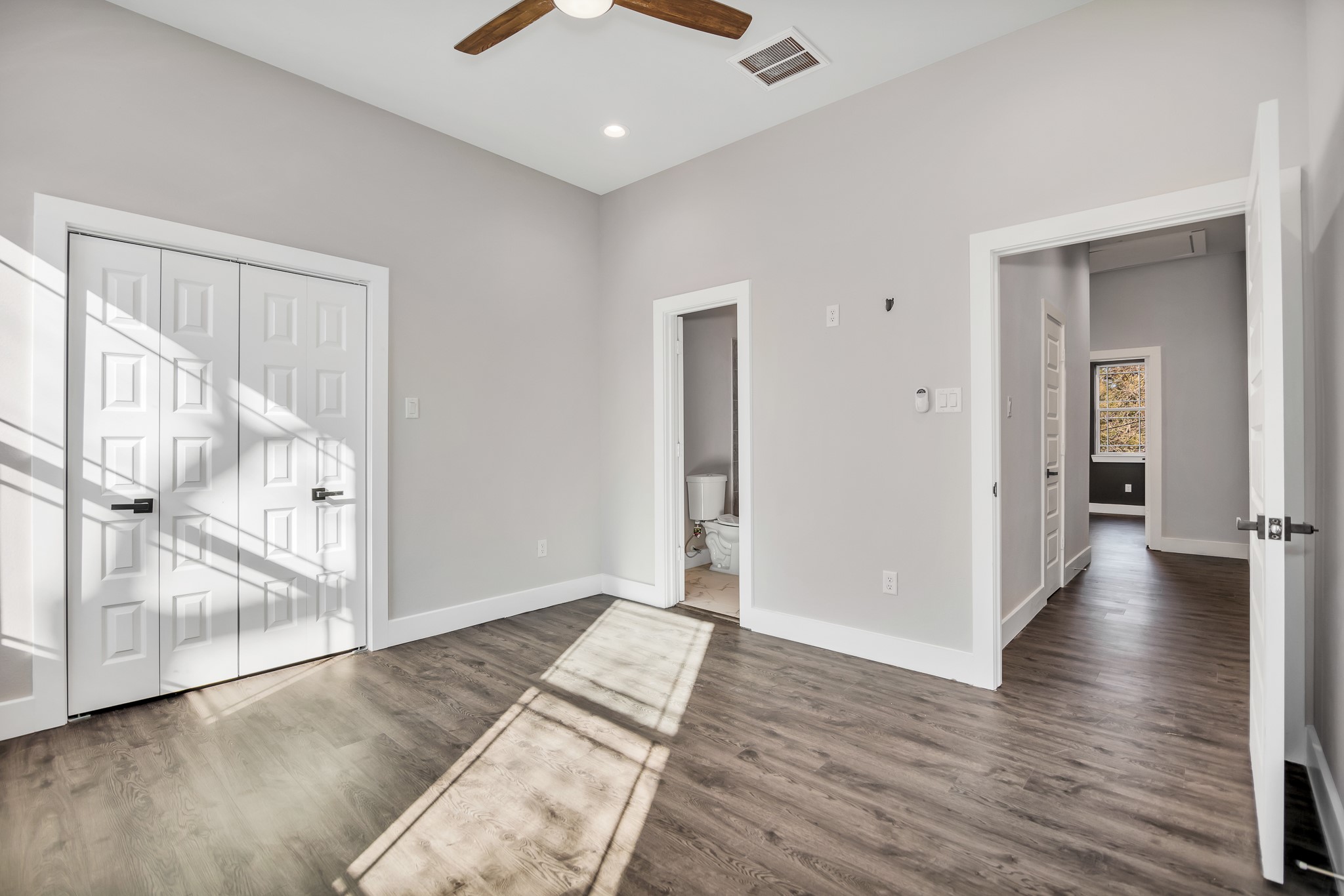 4924 Winnetka Street, Unit C Houston, TX 77021 - Photo 15 of 17