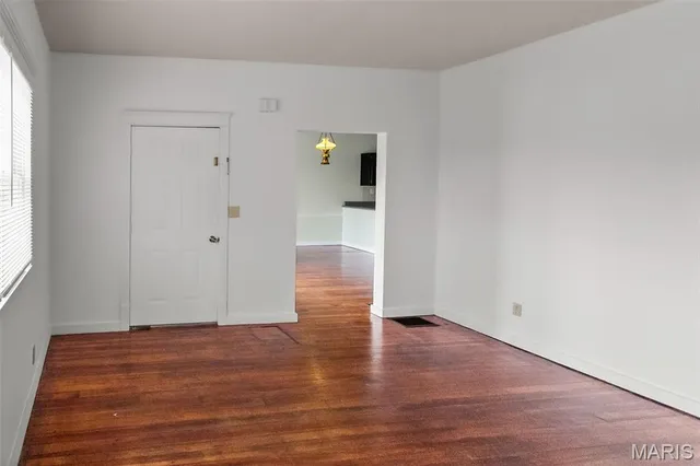 $81,000 | 419 East Exchange Street, Jerseyville, IL 62052