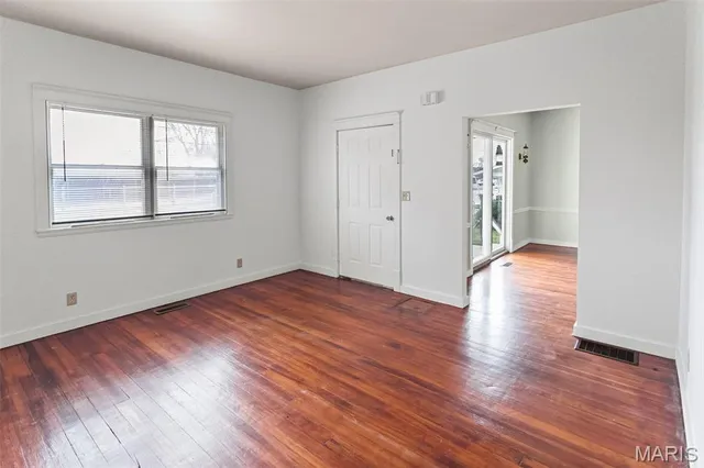 $81,000 | 419 East Exchange Street, Jerseyville, IL 62052