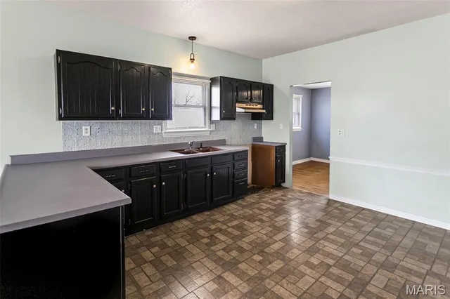 $81,000 | 419 East Exchange Street, Jerseyville, IL 62052