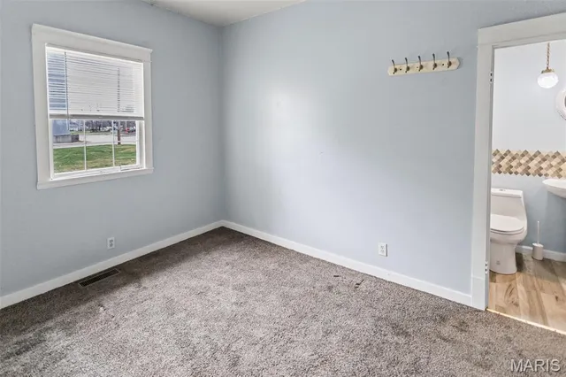 $81,000 | 419 East Exchange Street, Jerseyville, IL 62052