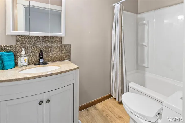 $81,000 | 419 East Exchange Street, Jerseyville, IL 62052