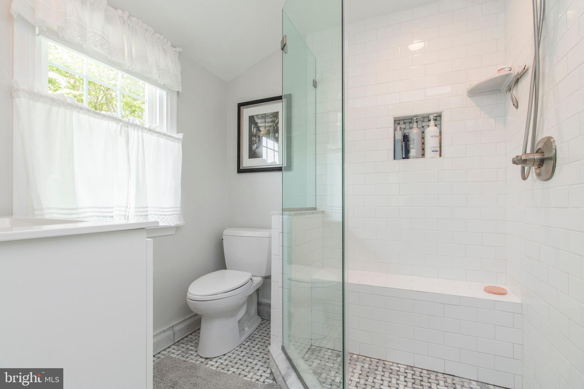 902 Preston Road Glenside, PA 19038 - Photo 28 of 34 Ensuite bathroom