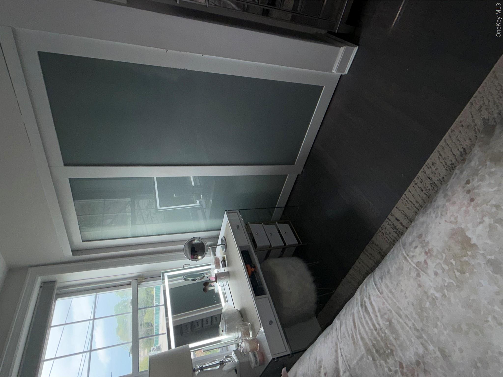 8 Welwyn Road, Unit 2G Great Neck, NY 11021 - Photo 17 of 26 Gallery Image 17