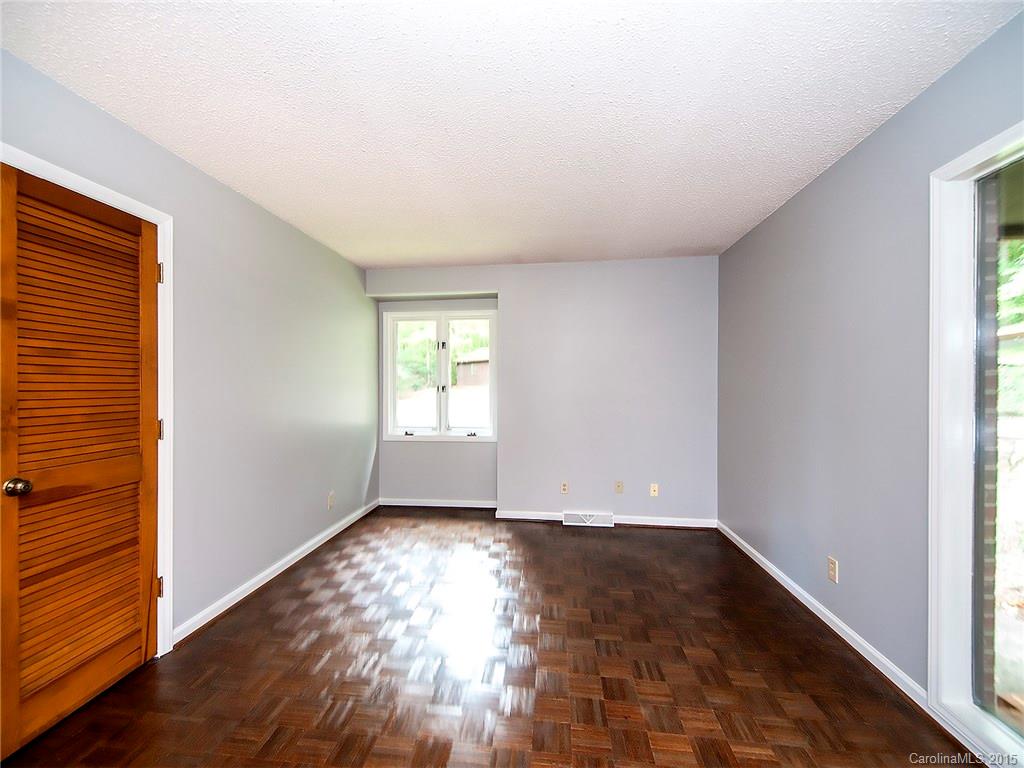 9534 Windygap Road Charlotte, NC 28278 - Photo 14 of 23 Gallery Image 14