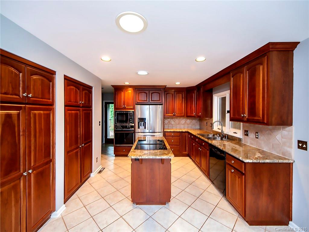 9534 Windygap Road Charlotte, NC 28278 - Photo 7 of 23 Gallery Image 7