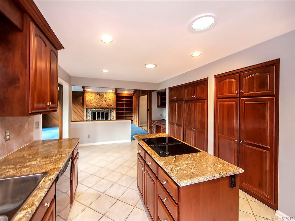 9534 Windygap Road Charlotte, NC 28278 - Photo 9 of 23 Gallery Image 9