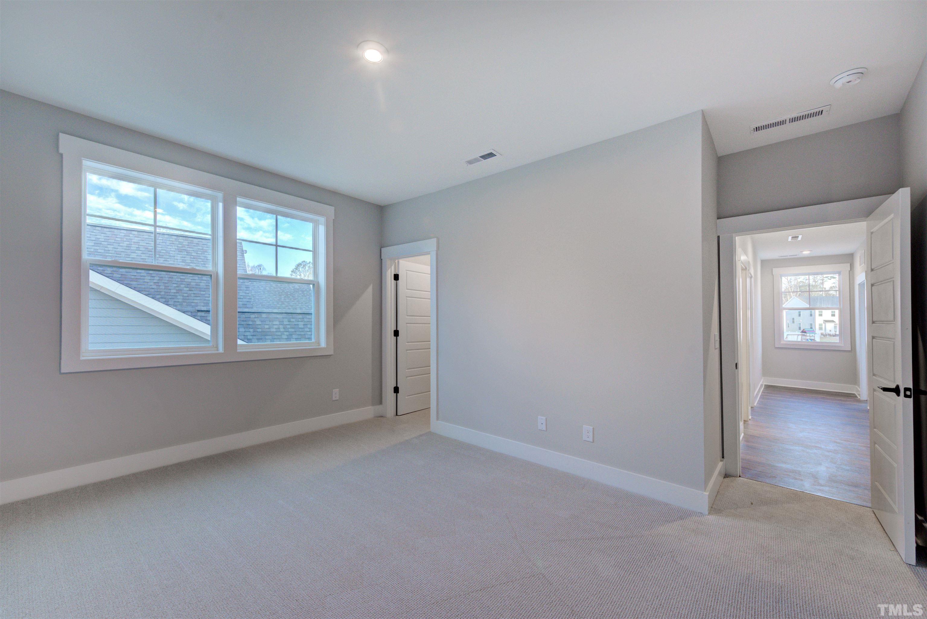 127 Dunloe Loop Raleigh, NC 27603 - Photo 21 of 37