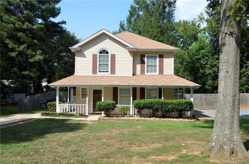 6045 Trysting Road Charlotte, NC 28227 - Photo 1 of 15 Gallery Image 1