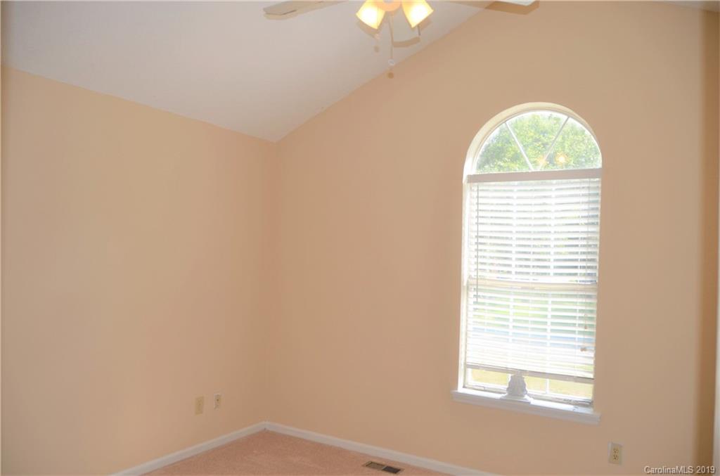 6045 Trysting Road Charlotte, NC 28227 - Photo 12 of 15 Gallery Image 12
