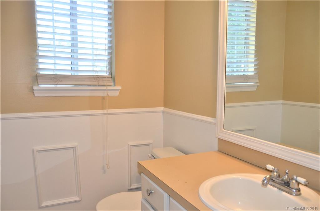 6045 Trysting Road Charlotte, NC 28227 - Photo 7 of 15 Gallery Image 7