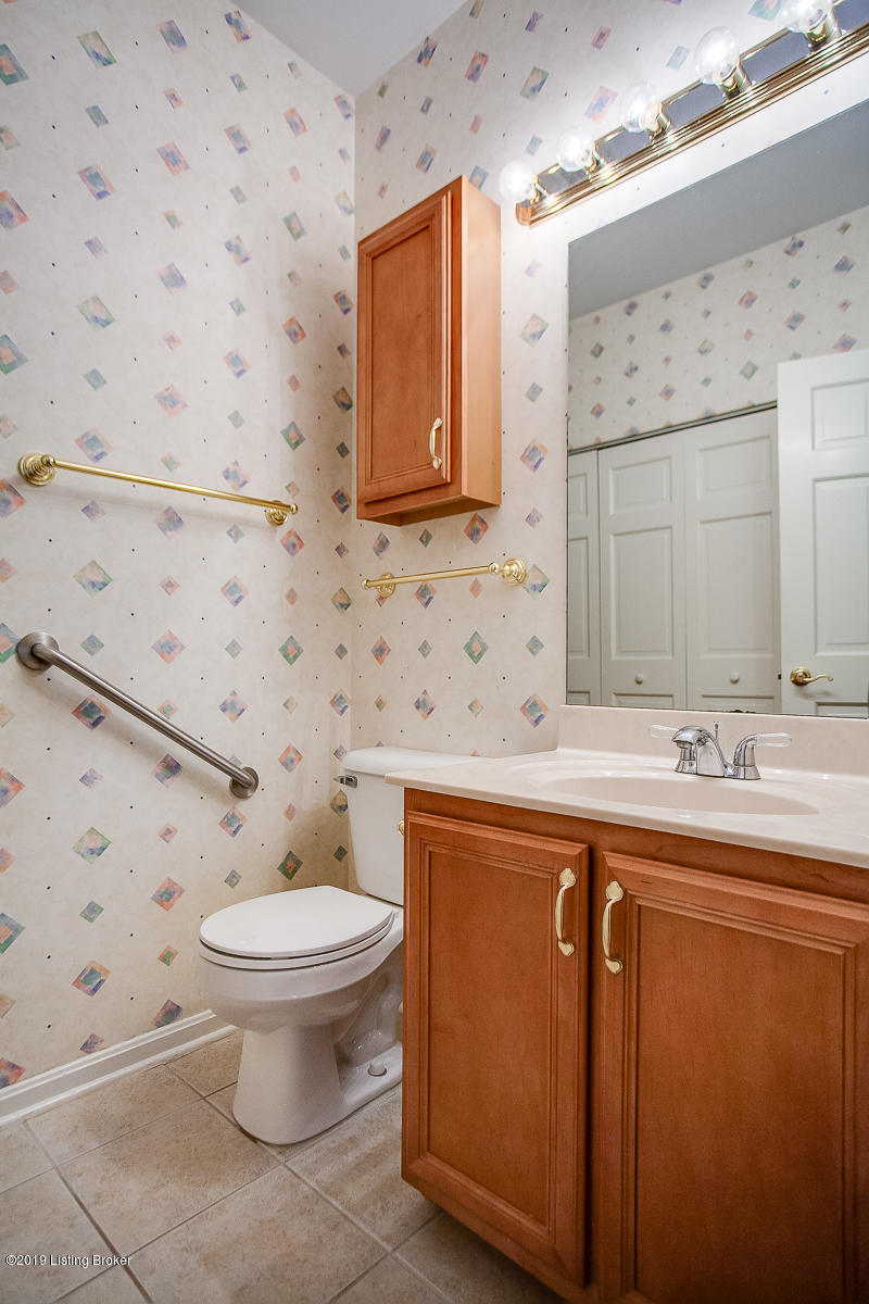 3111 Hendon Road Louisville, KY 40220 - Photo 19 of 28 3111 Hendon Rd-21